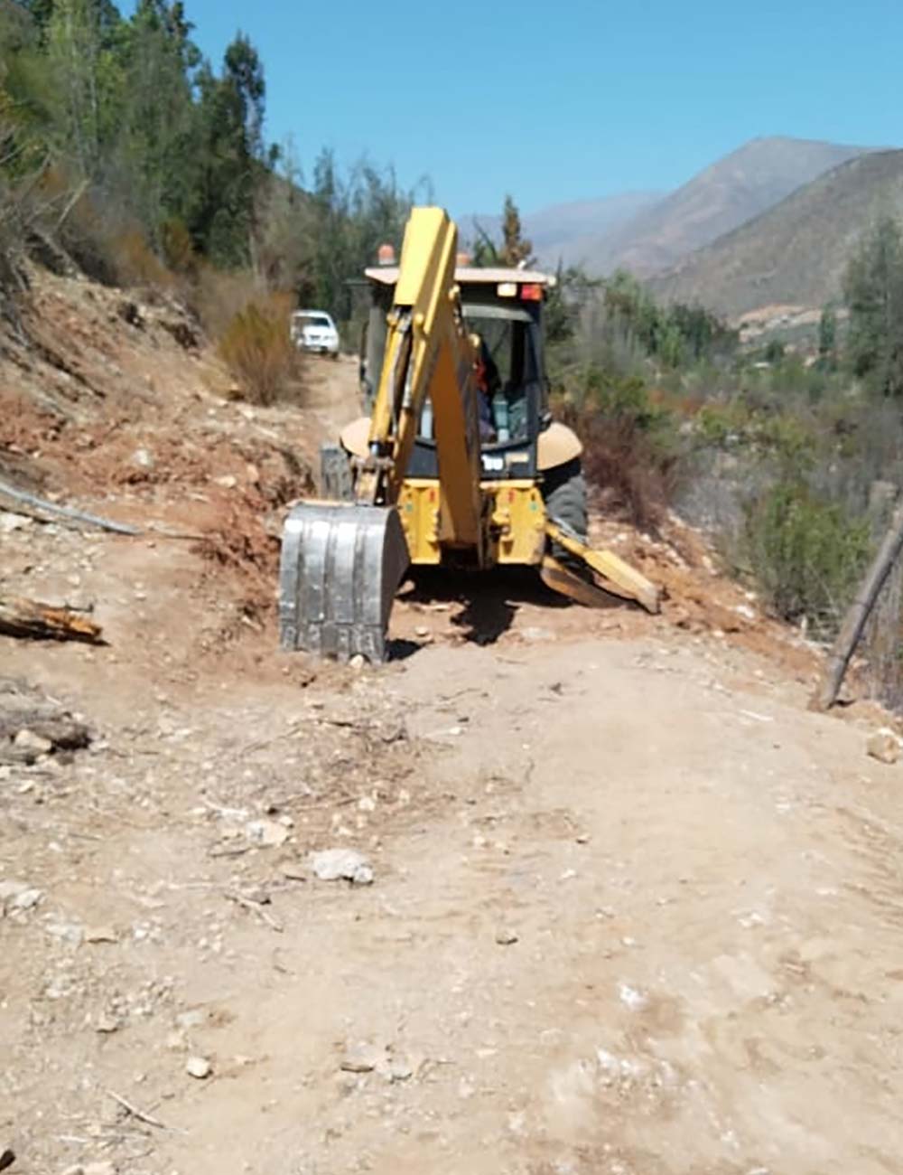 Excavaciones sistema de riego predial canal Nueva Cocinera, comuna Illapel